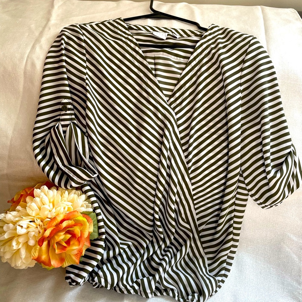 New york & company 3/4 blouse